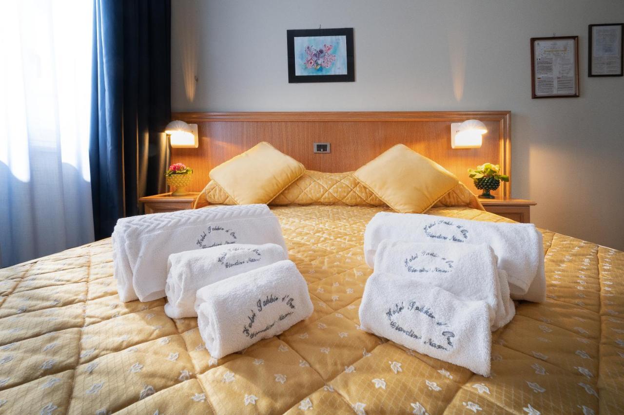 Hotel Sabbie D'Oro Giardini Naxos Exterior photo